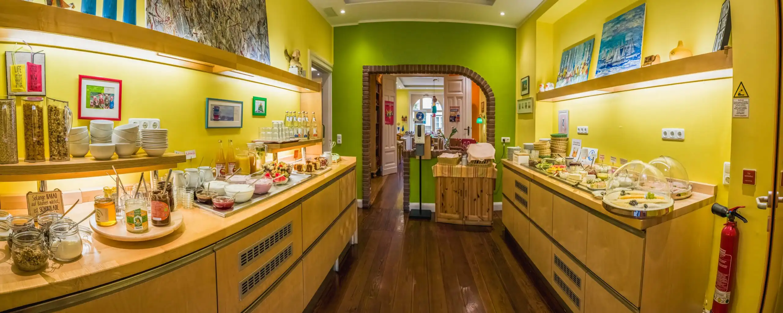 Hervorragendes Frühstücksbuffet von Hotel zur alten Stadtmauer in Lübeck